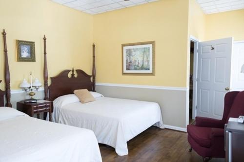 Inn At The Old Silk Mill Fredericksburg Exterior photo